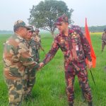 চৌকা সীমান্তে বিএসএফ কর্তৃক কাঁটাতারের বেড়া নির্মানে বিজিবি কর্তৃক বাঁধা প্রদান