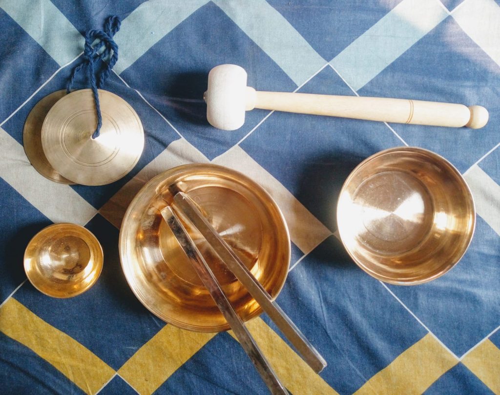 বহু শতাব্দী প্রাচীন আরোগ্য পদ্ধতি সাউন্ড থেরাপি