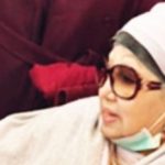 বেগম খালেদা জিয়া হিথরো আন্তর্জাতিক বিমানবন্দরে অবতরণ – সাত বছর পর মা ছেলের সাক্ষাৎ